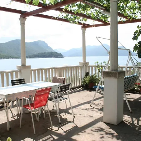 Double 4566c Πανσιόν